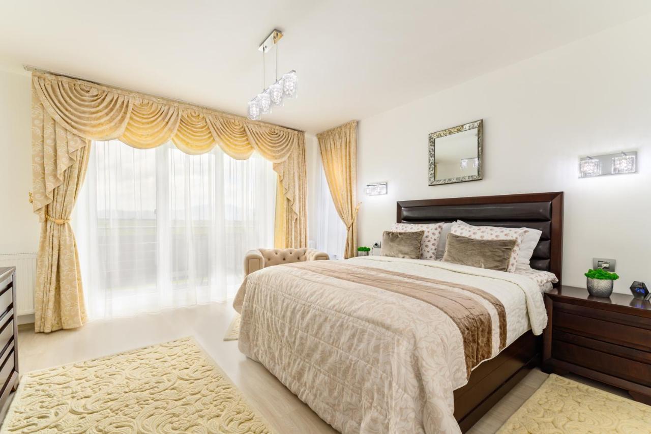 Luxury Apartment Avantgarden 3 Брашов Екстер'єр фото
