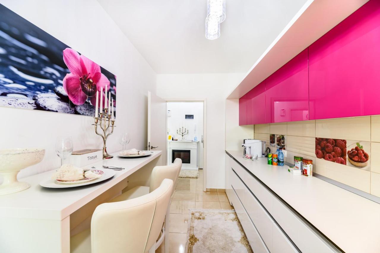 Luxury Apartment Avantgarden 3 Брашов Екстер'єр фото